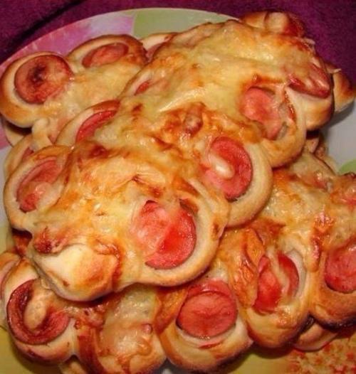 Топ - 5 лучших рецептов сосисок в тесте. 01