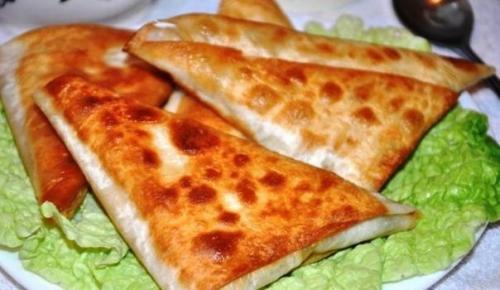 Нет ничего проще чем приготовить эти замечательные и сытные пирожки.