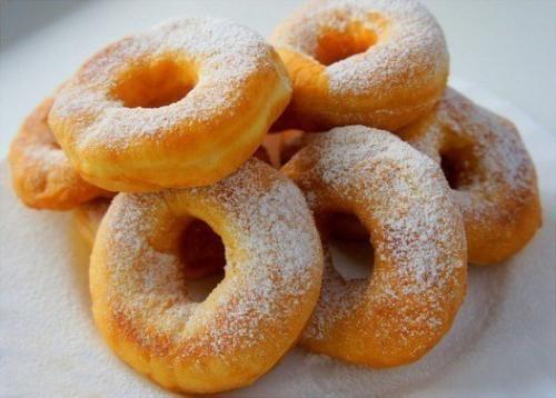 Дрожжевые пончики.  Ингредиенты: