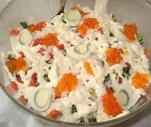 Салат кремлевский.  Ингредиенты: