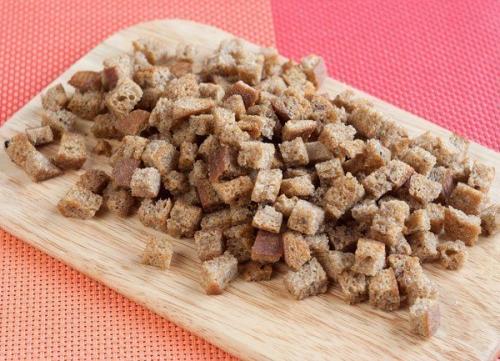 Салат с сухариками. 03