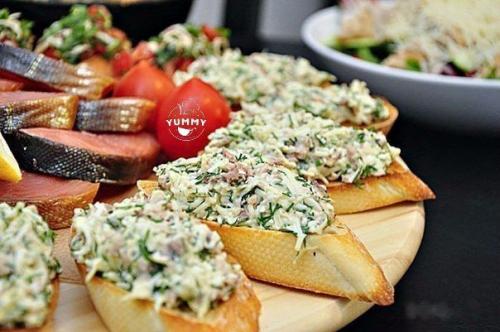 Бутерброды?   1. закусочные бутерброды с печенью трески.