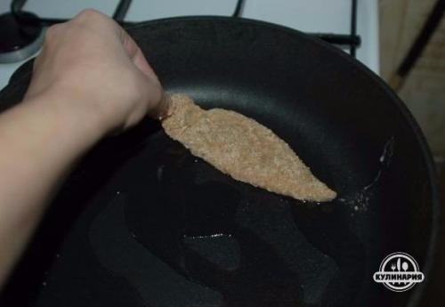 Куриные отбивные в сырном кляре. 06