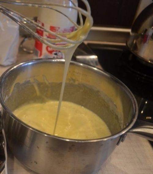 Тортик?   Ингредиенты:   Яйца - 4 штуки (бисквит). 02