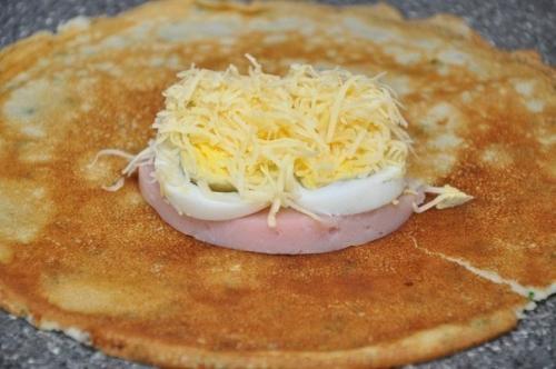 Блинчики с начинкой в ПАНИРОВКЕ? 02