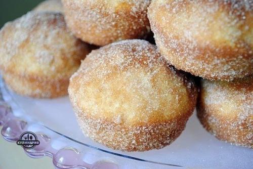 Коричные булочки к завтраку.