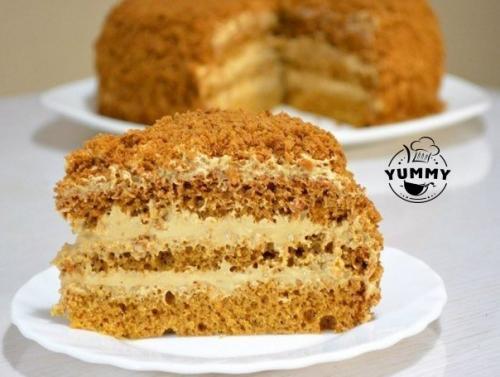 Ооочень вкусный и нежный медовик.