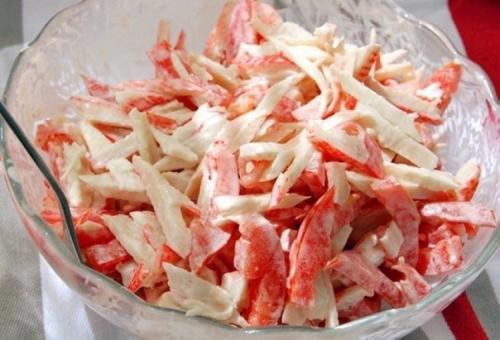 Любимые салатики с крабовыми палочками: топ - 10 рецептов? 01