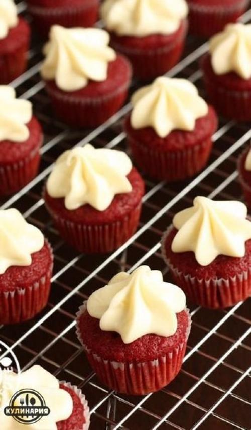 Натуральный торт Красный Бархат.