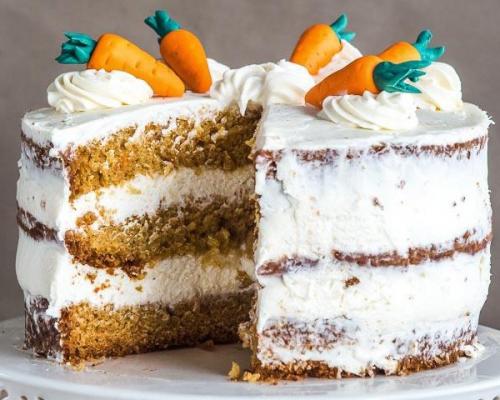 Морковный торт? 

Просто волшебный торт.  