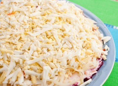Салат сельдь под шубой рецепт классический. 04