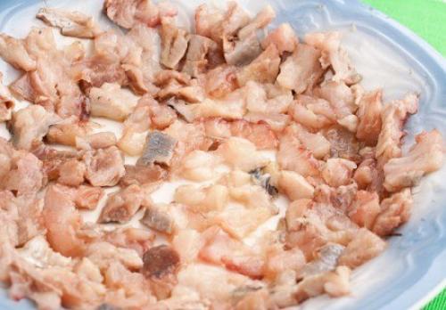 Салат сельдь под шубой рецепт классический. 01