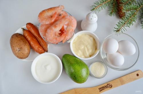 Заливной салат с креветками и авокадо. 01