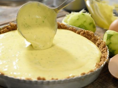 Торт - безе с лаймовым кремом. 06