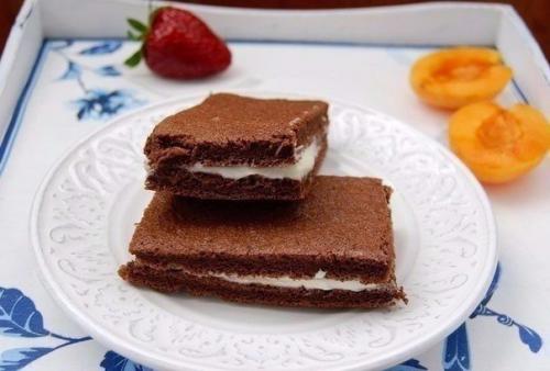 Пирожные Киндер Милк Слайс.