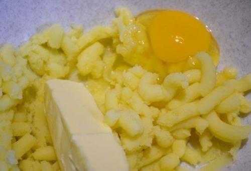 Открытый мясной пирог из картофельного теста. 02