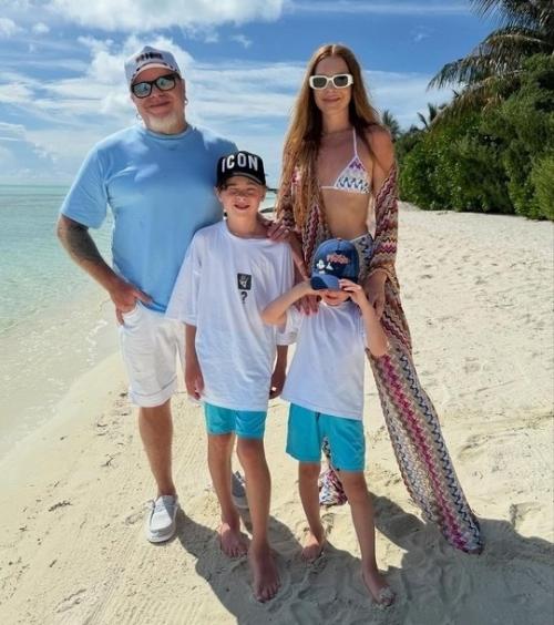 Наталья подольская и Владимир Пресняков с сыновьями отдыхают на Мальдивах. 03