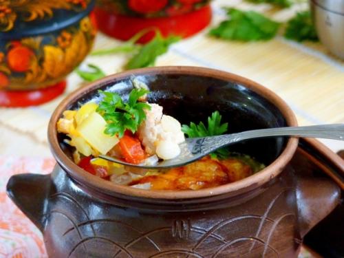 Обалденные блюда в горшочках: топ - 10 рецептов.