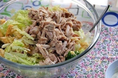 Салат Цезарь по-русски. 03