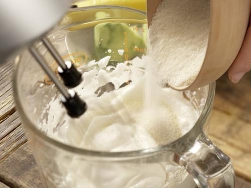 Торт - безе с лаймовым кремом. 07