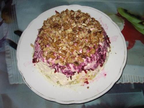 Салат с курицей и свеклой. 04