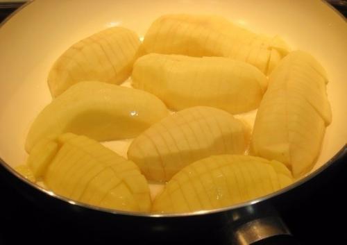 Вкуснейшая и простая жареная картошка. 02