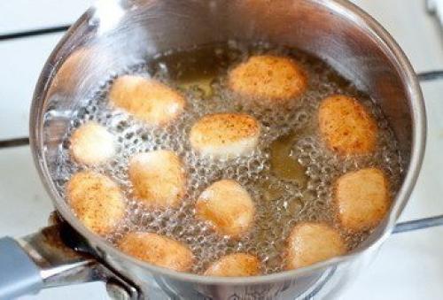 Вкусные творожные пончики - готовятся быстро. 04 Вкусные творожные пончики - готовятся быстро. 04