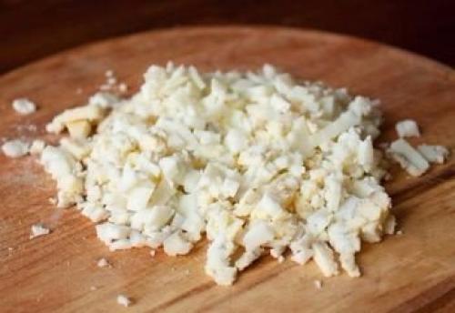 Форшмак.  Ингредиенты:  Сельдь соленая 400 г. 04