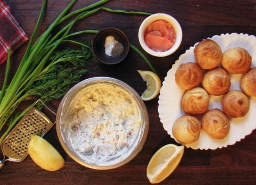 Соленые эклеры с семгой. 06