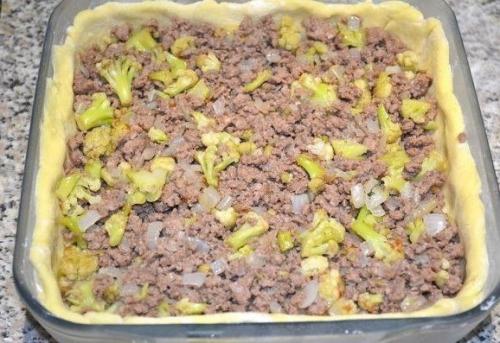 Открытый мясной пирог из картофельного теста. 05