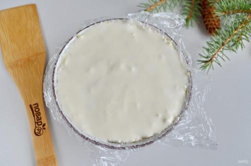 Заливной салат с креветками и авокадо. 08