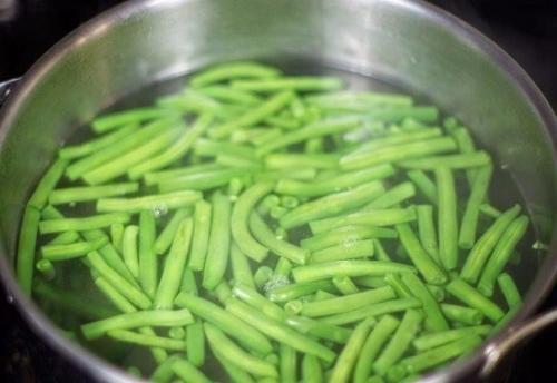 Салат из зеленой фасоли с яйцами. 01 Салат из зеленой фасоли с яйцами. 01