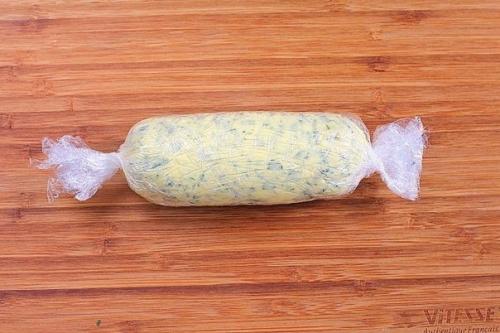 Котлеты по-киевски.  Ингредиенты. 02