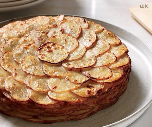 Французский картофель буланжер.