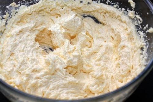 Кекс Столичный.  Ингредиенты: 03