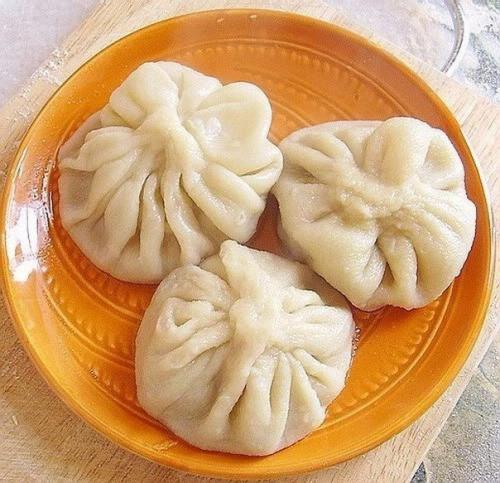 Хинкали. Ингредиенты: Говяжий фарш - 500 г. Хинкали. Ингредиенты: Говяжий фарш - 500 г.