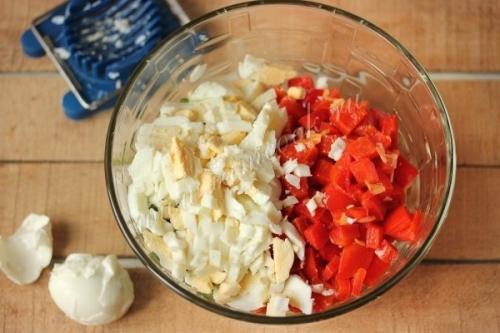 Салат Шедевр с курицей и сладким перцем. 03