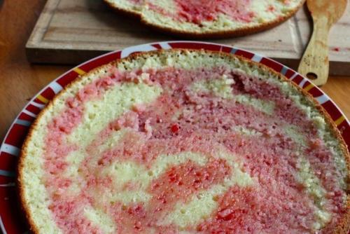 Торт Клубника.   Ингредиенты: 07