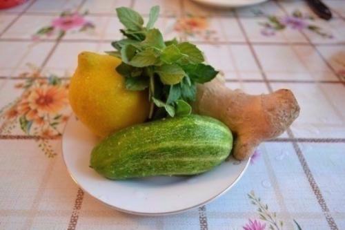 Как приготовить воду сасси. 01 Как приготовить воду сасси. 01