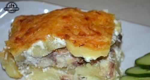 Картофельная запеканка со скумбрией.