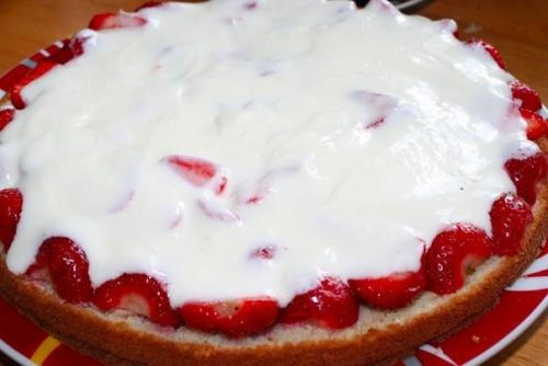 Торт Клубника.   Ингредиенты: 09