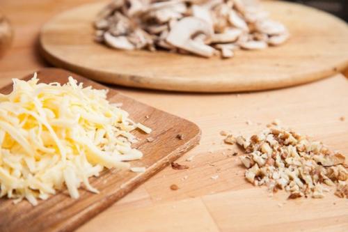 Свинина под сырной корочкой. 05