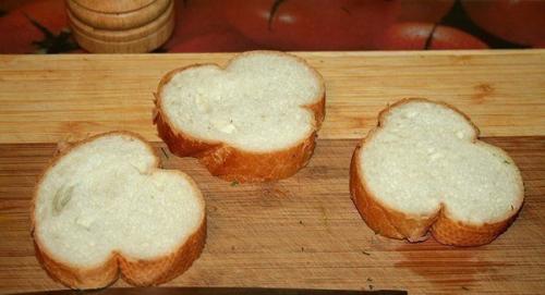 Гренки с помидорами и сыром? 01