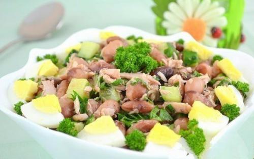 Связка красного перца. 02