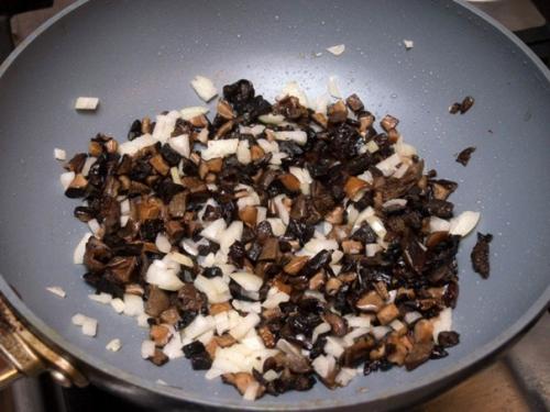 Вареники с гречкой и грибами. 05