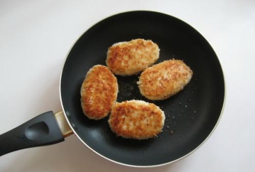 Куриные зразы с сыром и яйцом. 04