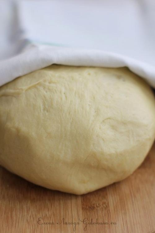 Караимские пирожки.  Караимские пирожки - любимое блюдо всех крымчан и вообще одна из кулинарных визитных карточек Крыма. 02