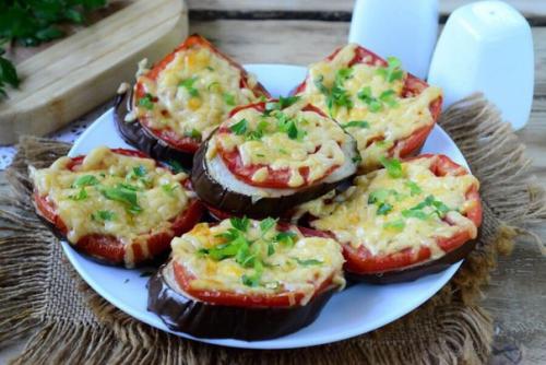 Баклажаны под сыром в духовке.