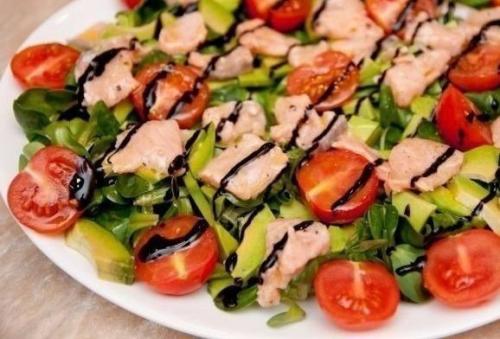 Maxclinic Stick насыщает кожу коллагеном и эффективно борется с морщинами на лице и шее. 01