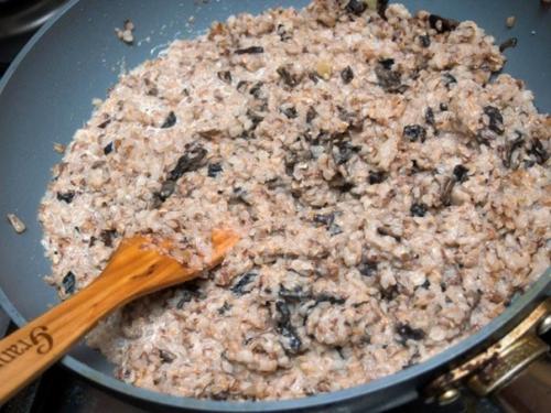 Вареники с гречкой и грибами. 06